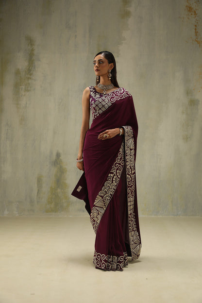 Noor : Embroidered Sari Set in Burgundy