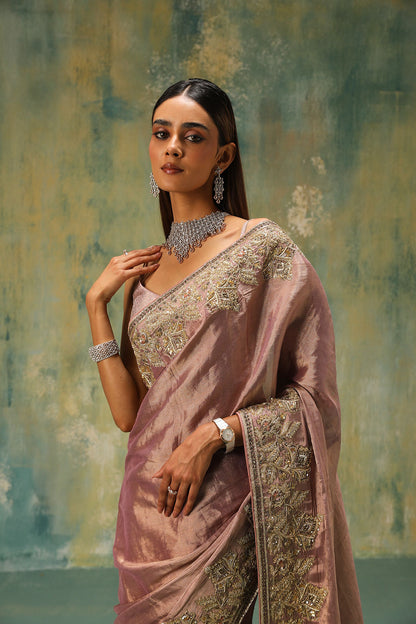 Aishani: Hand-woven Tissue Silk Saree