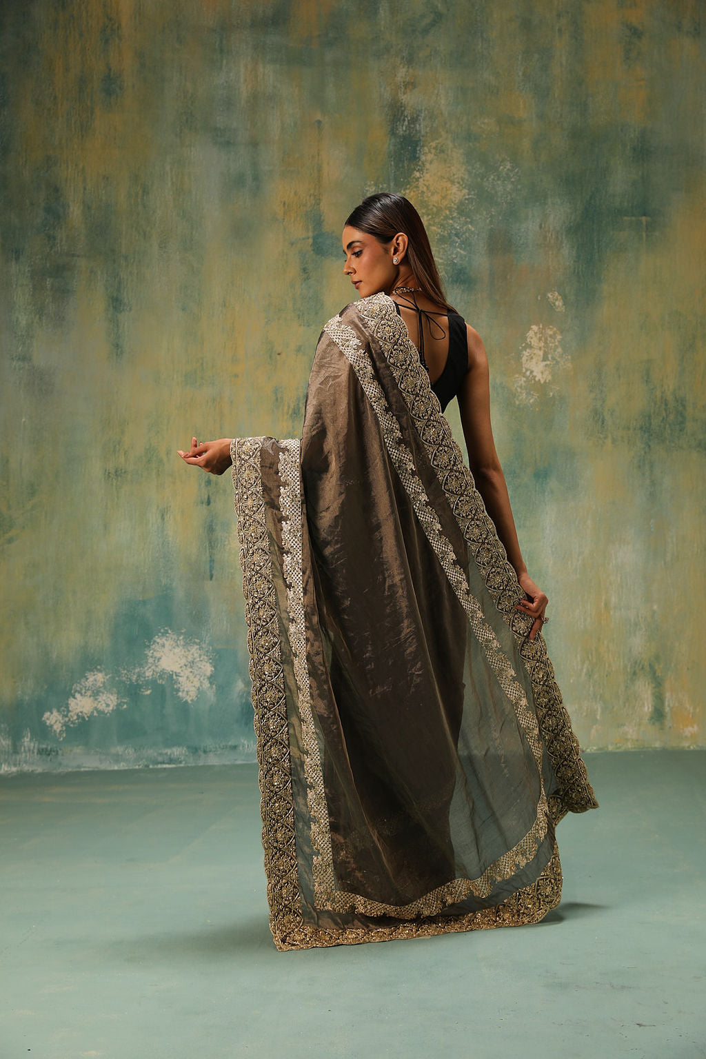 Tivra: hand-woven Tissue Silk Saree