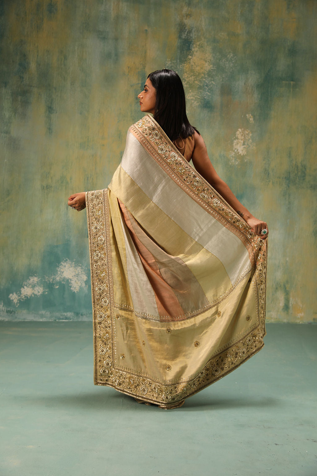 Adira: Hand-woven Tissue Silk Saree